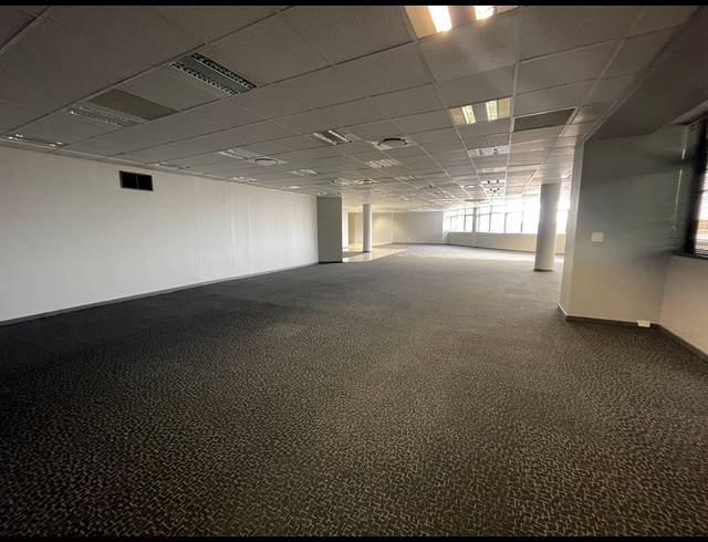 436M² OFFICE TO LET IN PARKTOWN
